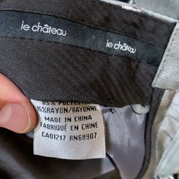 Men’s Le Chateau Premier Class Shiny Slim suit. - Picture 6 of 9